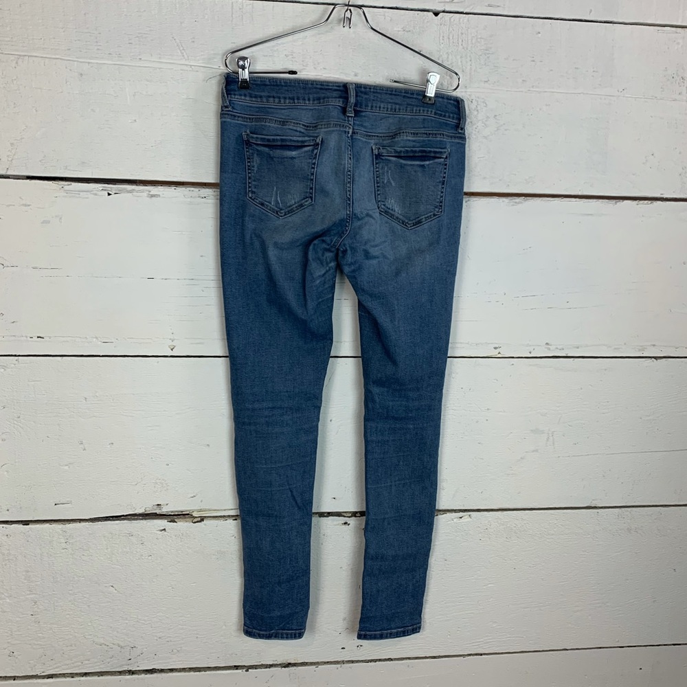 Maurices skinny jeans size MR